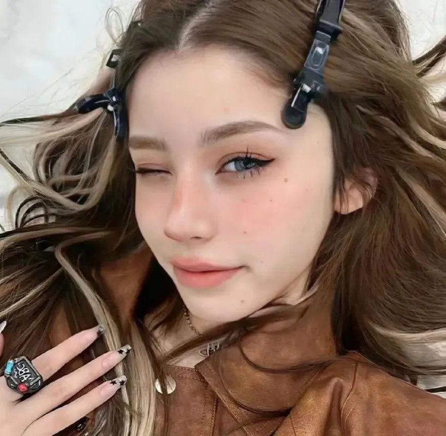 男男女女封面